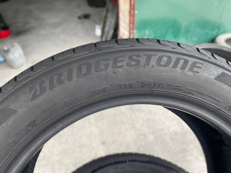 205/55R17 Bridgestone Turanza T001 0964olx фото