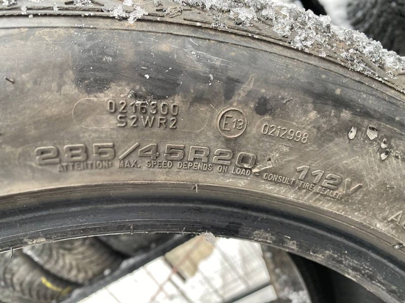 285/45R20 Goodyear UltraGrip 8 d0084 фото