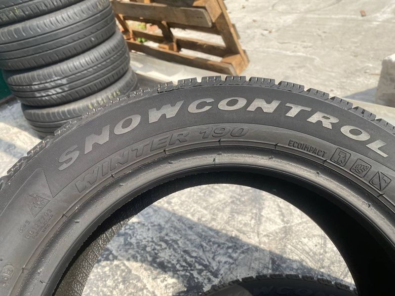 175/65R15 Pirelli Snowcontrol Winter 190 01627olx фото