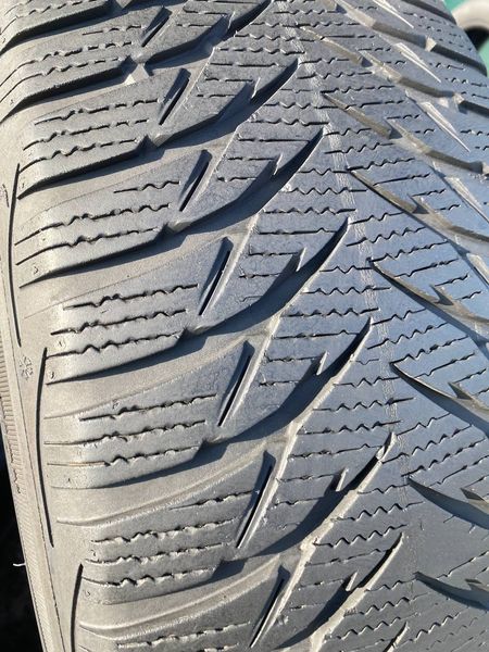 195/55R16 Goodyear UltraGrip 8 0605 фото