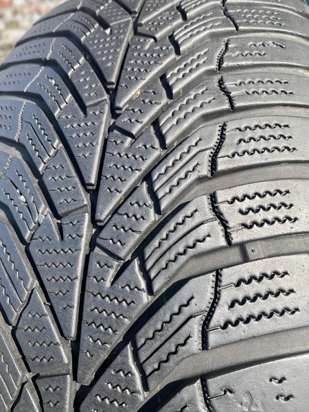 205/60R16 Kumho WinterCraft WP52 0655 фото