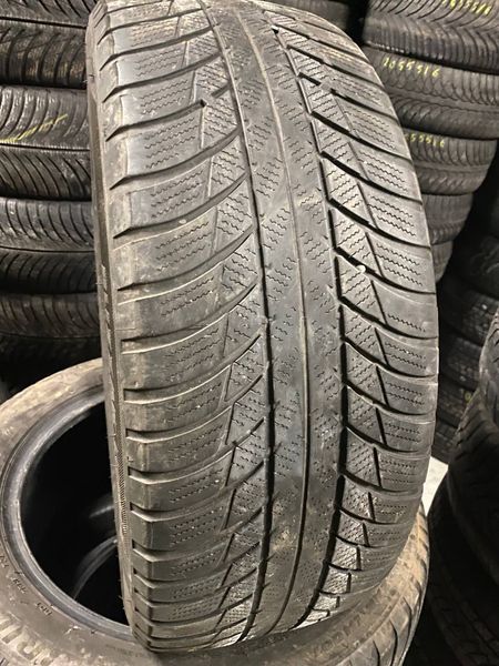 205/55R17 Bridgestone Blizzak LM001 0235 фото