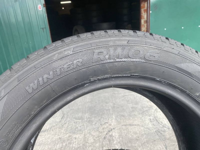 215/60R17C Hankook Winter RW06 d0054olx фото