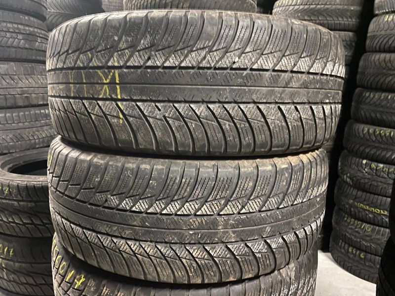 205/55R17 Bridgestone Blizzak LM001 0235 фото