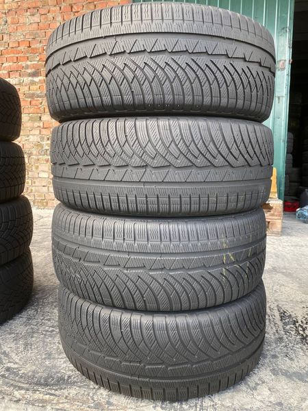 235/55R17 Michelin Pilot Alpin PA4 d0383olx фото