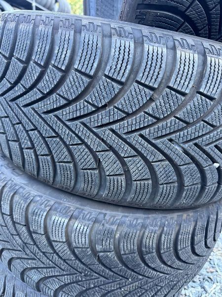 245/40R19 Maxxis 01649olx фото