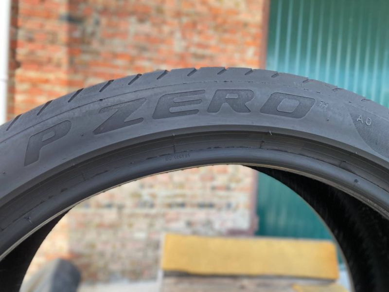 265/35R20 Pirelli P Zero 01120 фото