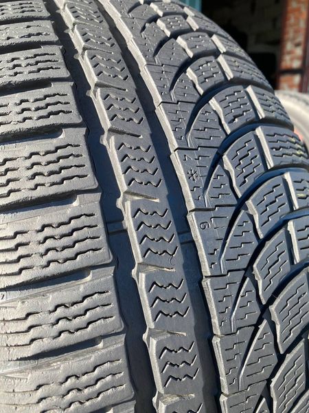 235/55R17 Nokian WR A4 d0384 фото