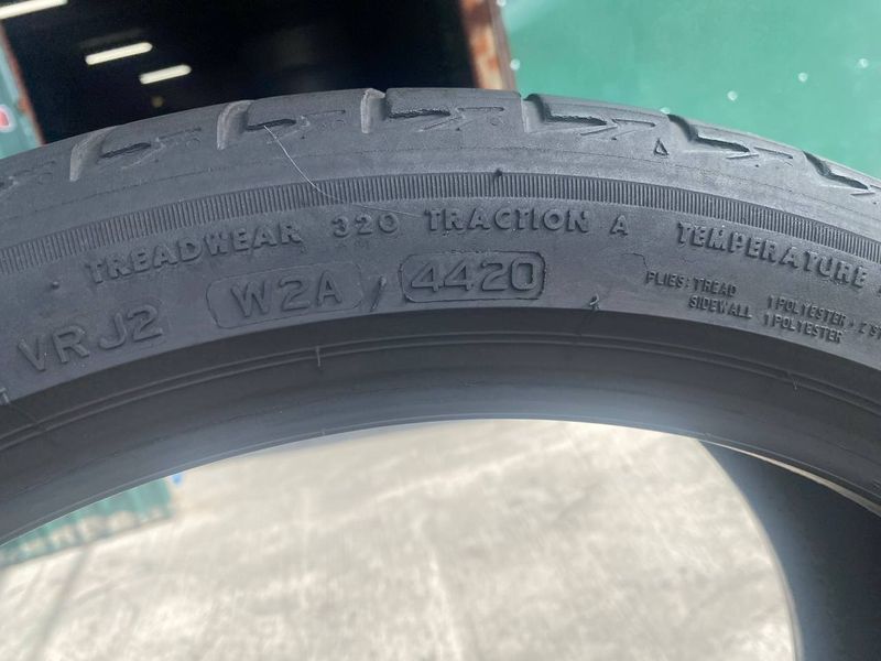 225/40R19 Bridgestone Turanza T005 01171 фото