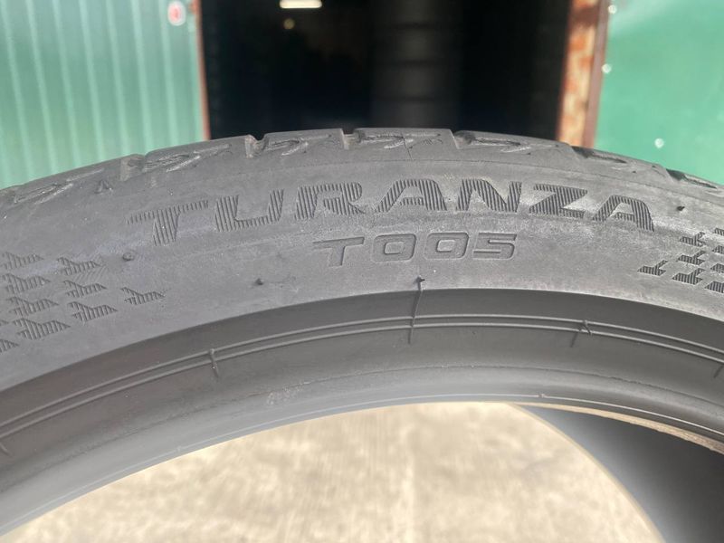 225/40R19 Bridgestone Turanza T005 01171 фото