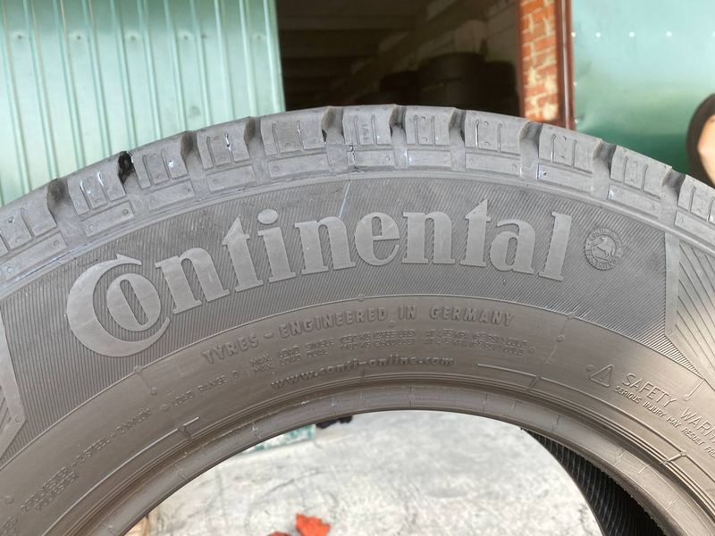 225/75R16C Continental VancoCamper 0865 фото