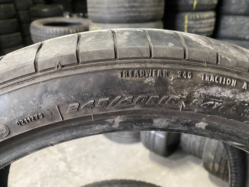 245/40R19 Goodyear Excellence d0164 фото