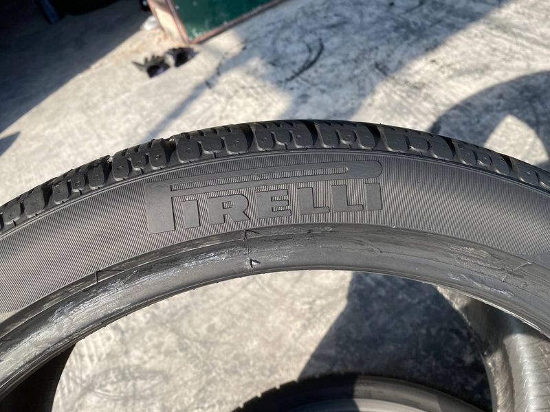 255/35R19 Pirelli Sottozero  01629olx фото