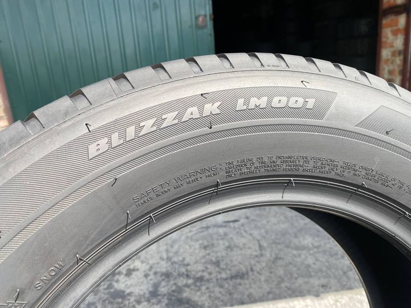 215/65R17 Bridgestone Blizzak LM001 01529 фото