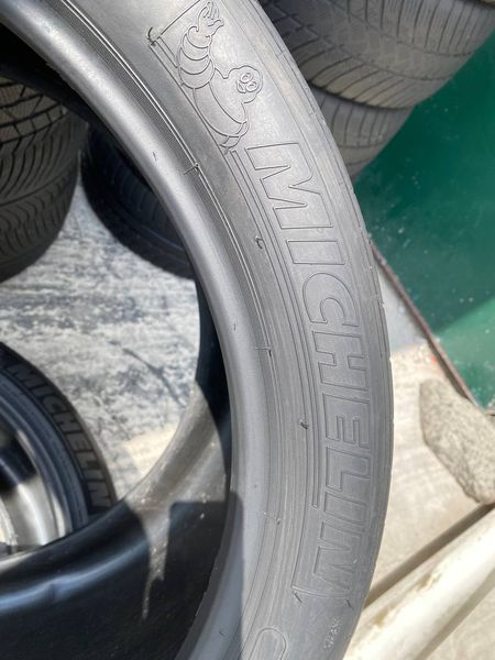 325/30R21 Michelin Pilot Sport Cup 2  01390olx фото