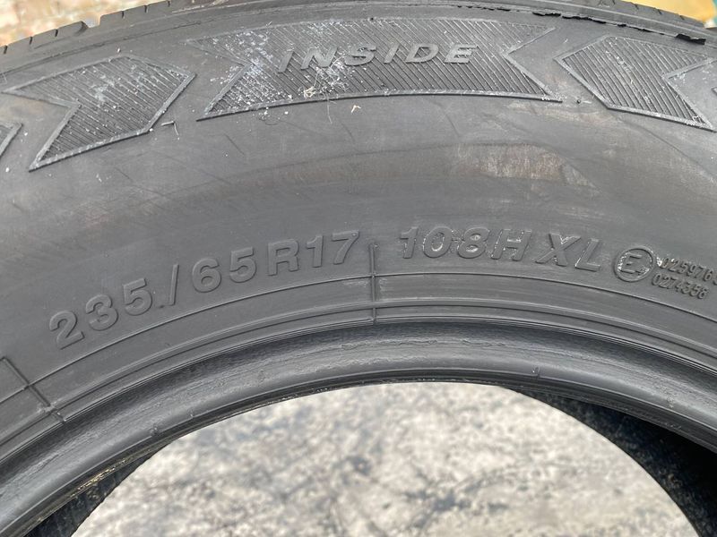 235/65R17 Rotalla Ice-Plus S220 01530 фото