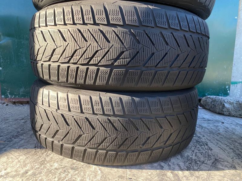 235/55R17 Vredestein Wintrac Xtreme S d0385 фото