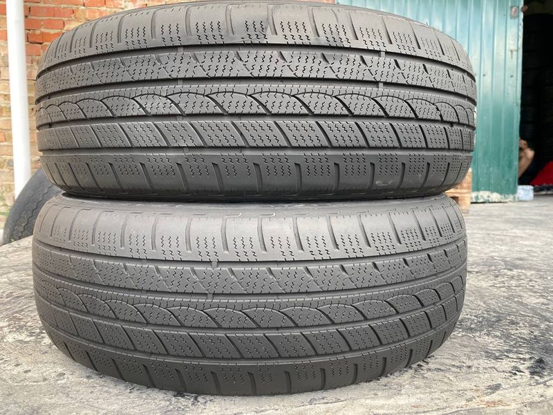 235/65R17 Rotalla Ice-Plus S220 01530 фото