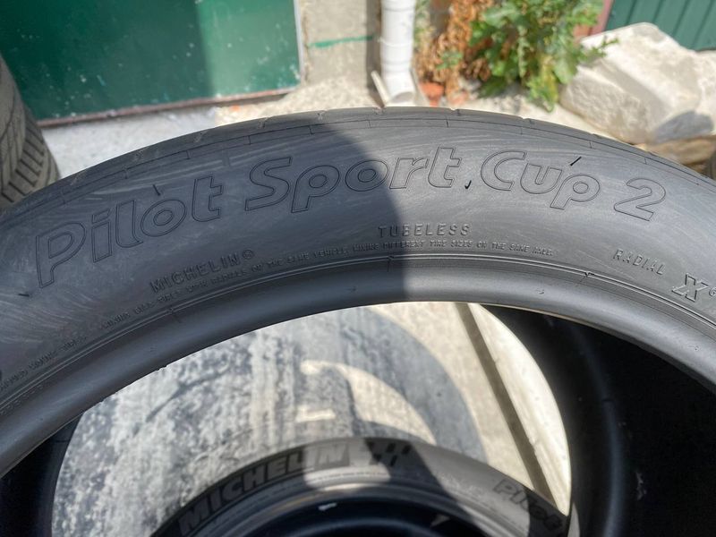 325/30R21 Michelin Pilot Sport Cup 2  01390olx фото