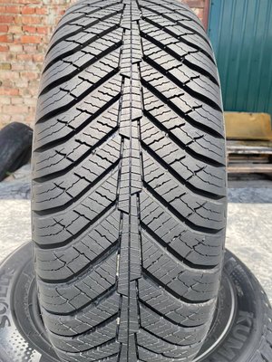 235/65R17 Kumho Solus 4S HA31 01531 фото