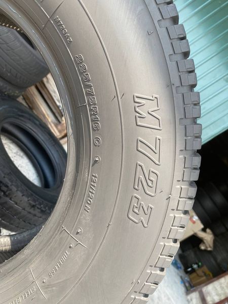 225/75R16C Bridgestone M723 01256 фото