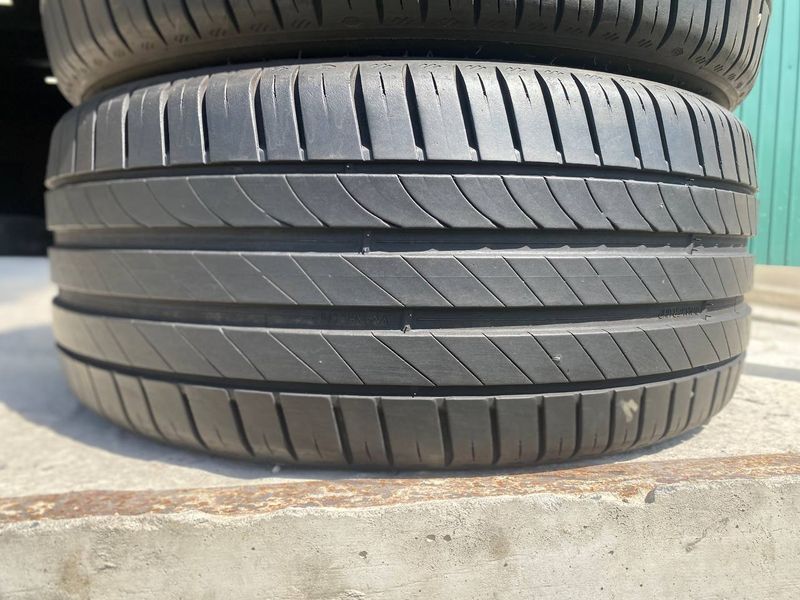 215/40R17 Kleber Dynaxer UHP 0240olx фото