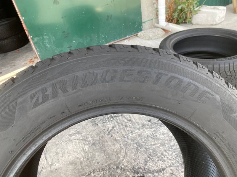 255/60R18 Bridgestone Blizzak DM-V2 01482olx фото