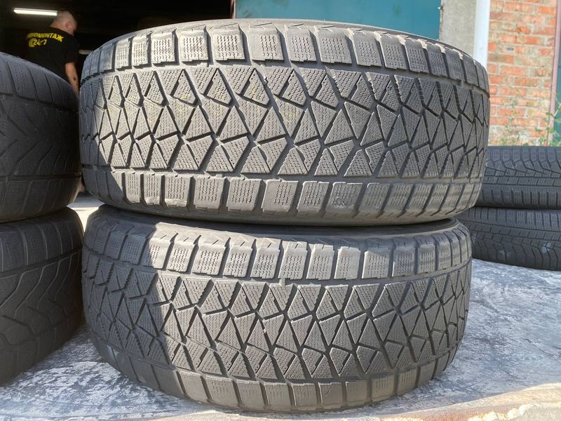 255/60R18 Bridgestone Blizzak DM-V2 01482olx фото